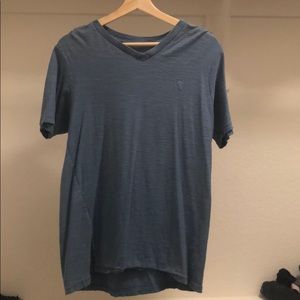 Men’s cotton V neck T shirt.